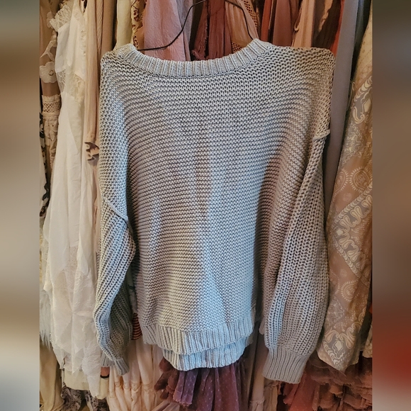 FINAL PRICE! $148 FREE PEOPLE SWEATER - Picture 2 of 2